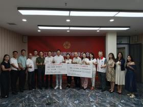 情系家乡!江门侨界为家乡抗疫捐款超百万 ——江门市侨界基孔肯雅热疫情防控资金捐赠仪式举行