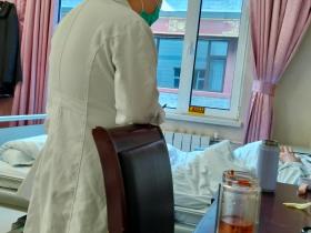 仁术驱病痛 温情暖人心——记解放军305医院内分泌风湿免疫科的白衣守护者