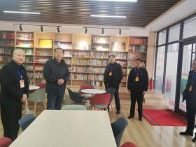 人大代表调研督导 筑牢卫教安全防线