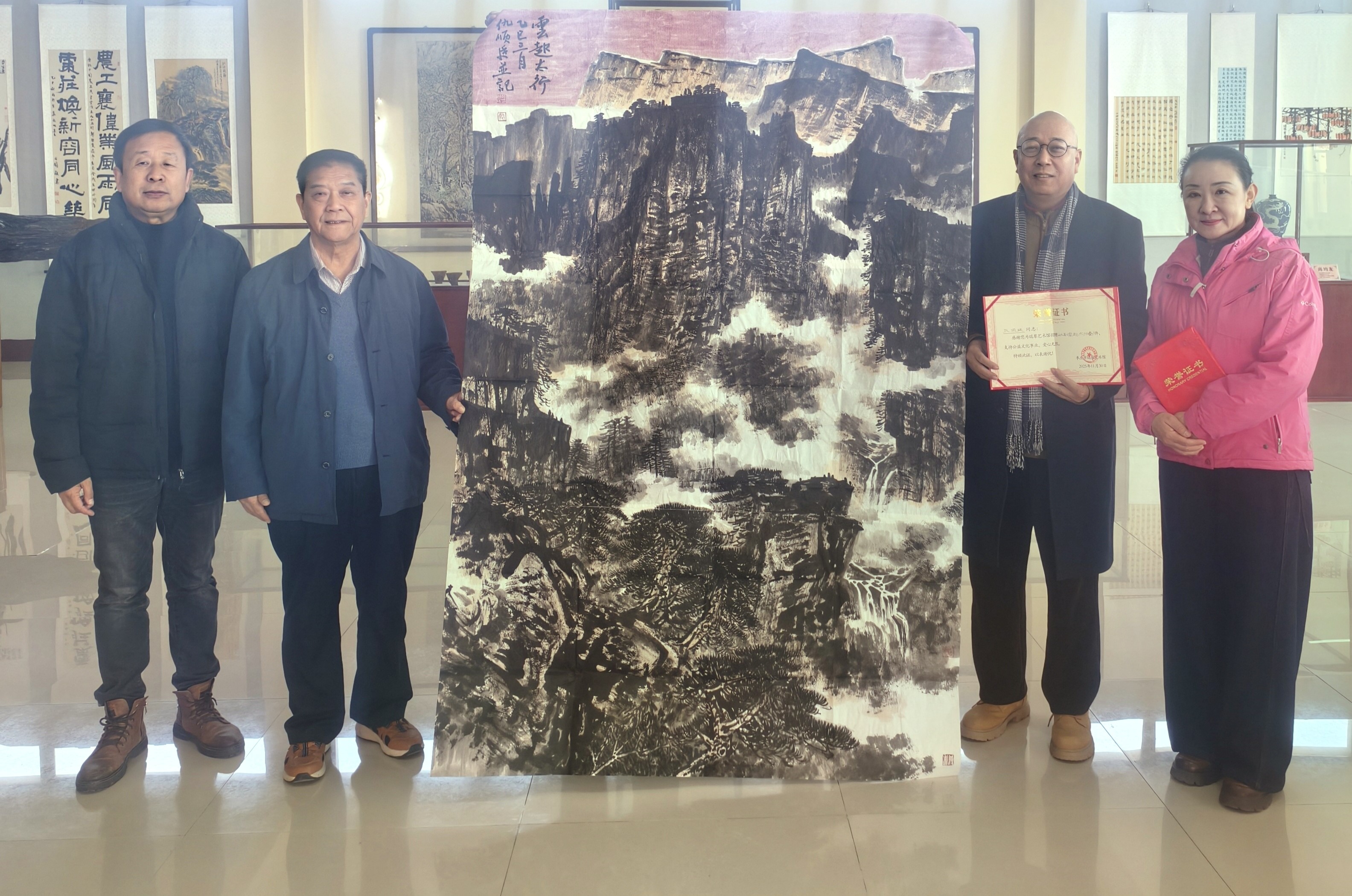 时光的馈赠 艺术馆与文明的传承 ——十一位美术家、收藏家把美术精品、收藏珍品捐赠瑞琴艺术馆-图片6