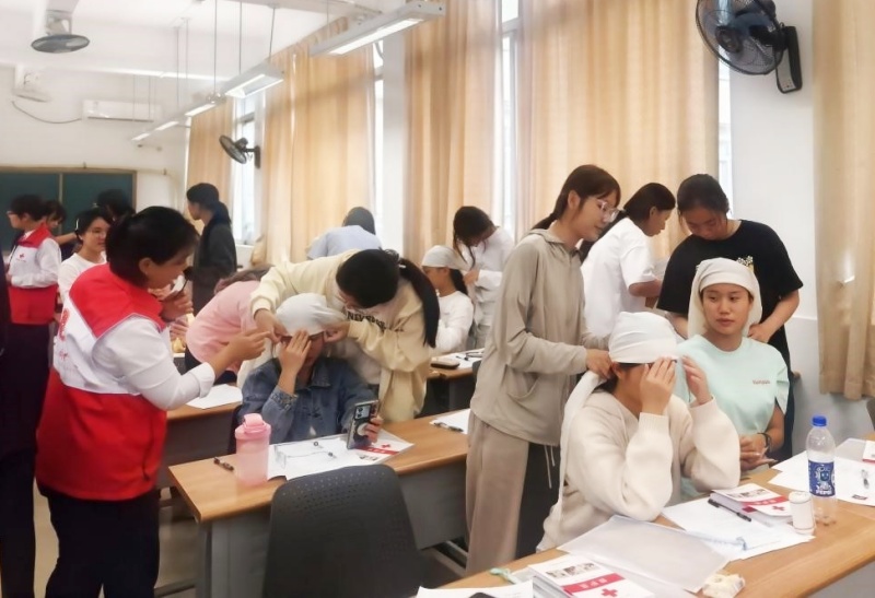 “关爱生命 救在身边” 广东开放大学(广东理工职业学院)成功举办初级红十字救护员培训班-图片6
