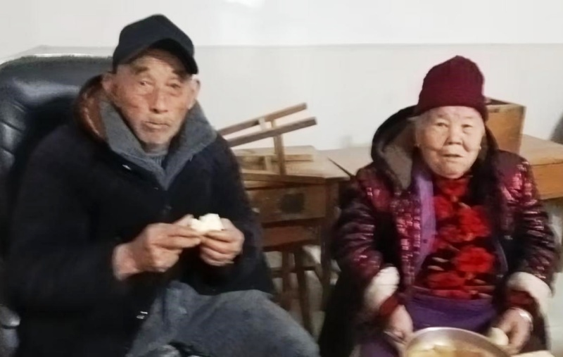 山东枣庄马河湾村成立乡村大食堂 让老人们暖胃又暖心-图片5