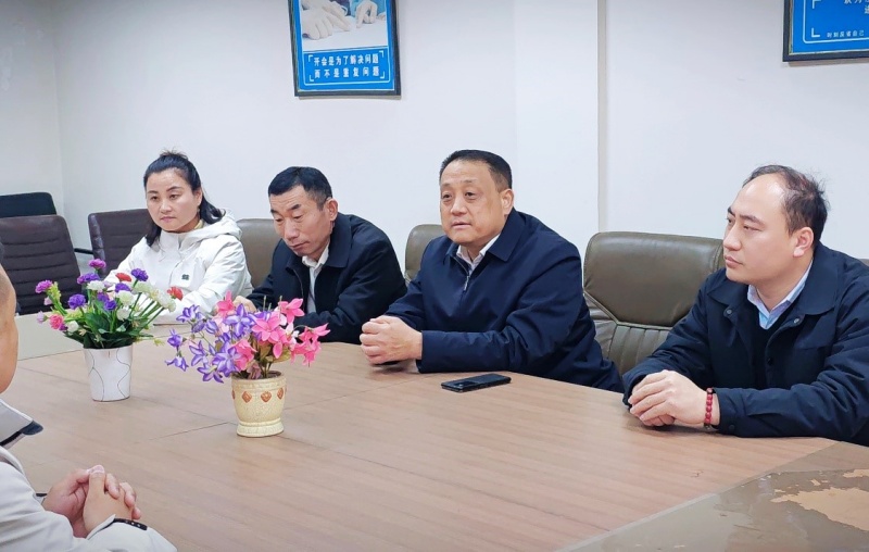 冬日的温暖：枣庄高新区新联会走访慰问困难员工-图片5