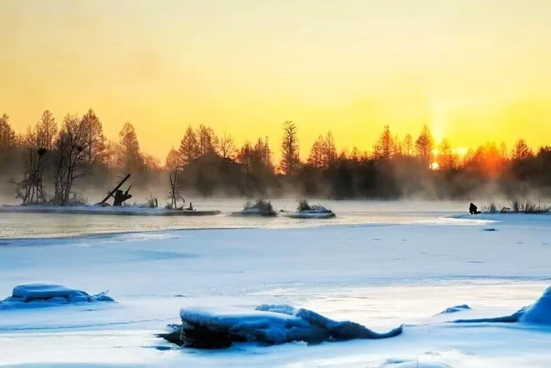 光影绘就边境风情 胡佑民摄影作品双获殊荣-图片3