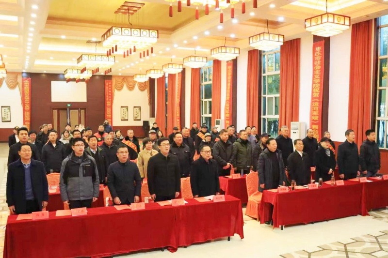 赓续红色血脉 青春致敬英雄 纪念运河支队成立86周年暨大学生舞台剧《运河军嫂》首演活动在徐州举行-图片2