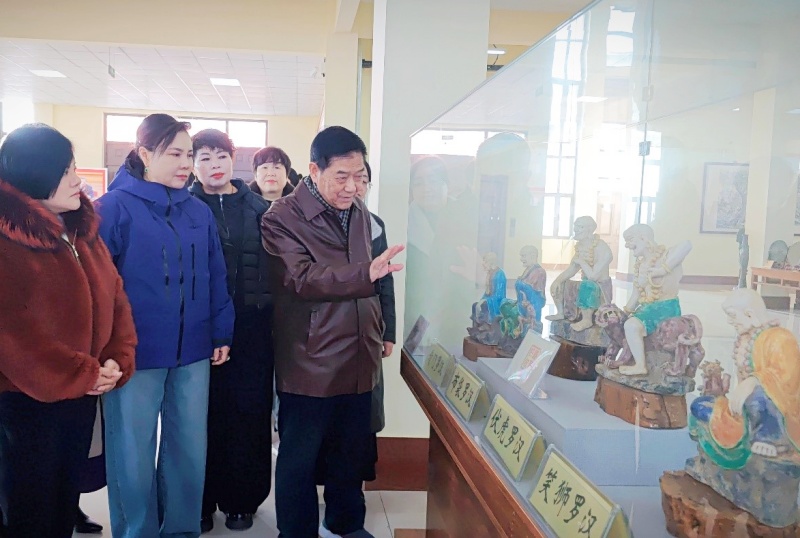 深学细悟践使命，艺术共赏启新程——枣庄市女企业家商会主题党日别样精彩-图片3