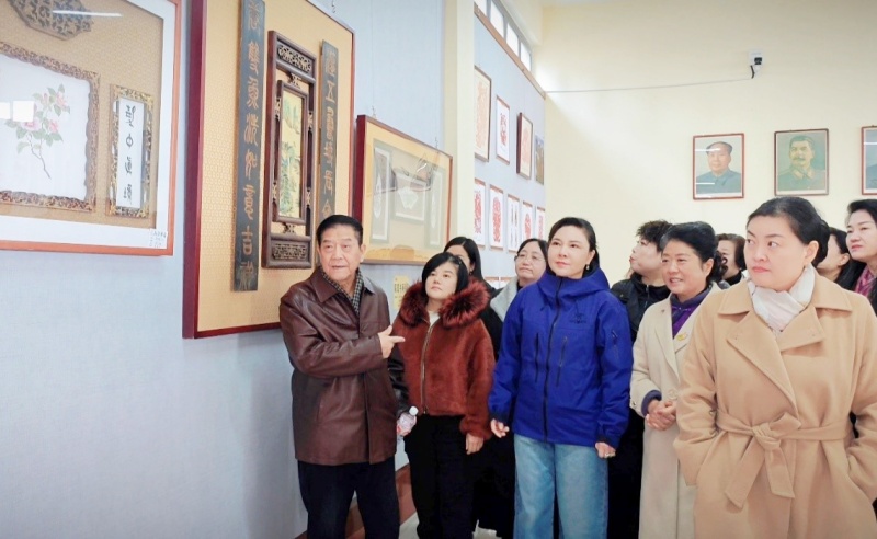 深学细悟践使命，艺术共赏启新程——枣庄市女企业家商会主题党日别样精彩-图片6