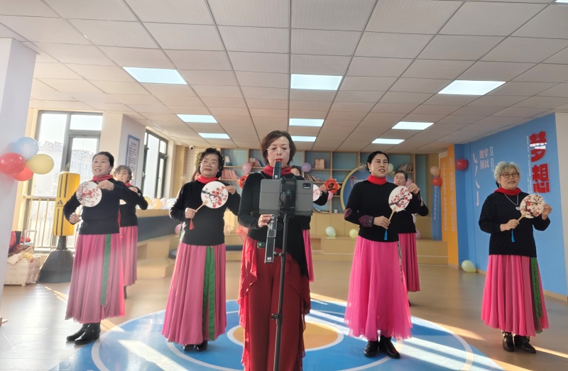 联欢.礼遇.关爱三曲同奏 奏响鲁古埠社区和谐乐章-图片3