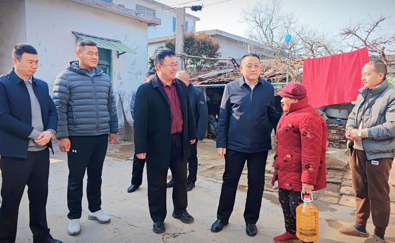 爱心汇聚暖寒冬，走访慰问传温情——枣庄市汽车行业协会走访慰问残疾人家庭和困难群众-图片3